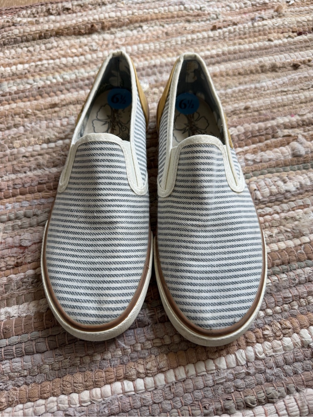 Tommy Bahama Kids Striped Slip-On Sneakers in White and Gray with Tan Trim